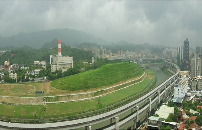 內湖垃圾山清除統包工程